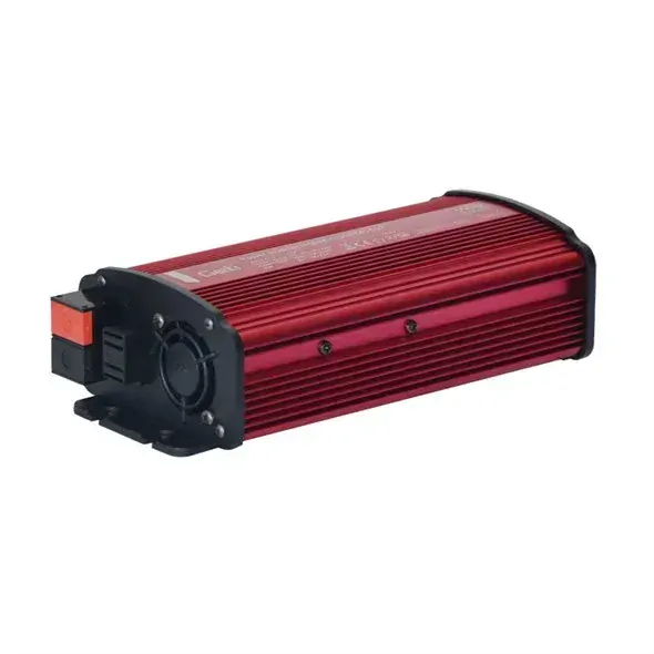 Menič napätia GETI GPI 612 12V/230V 600W USB 