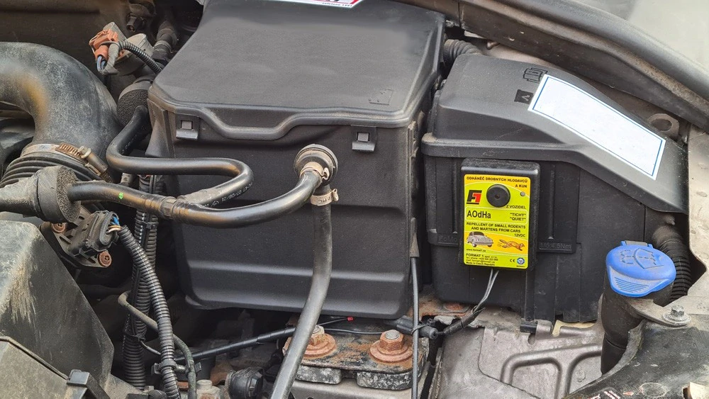 Odpudzovač FORMAT AOdHa/t do auta tichý 12V