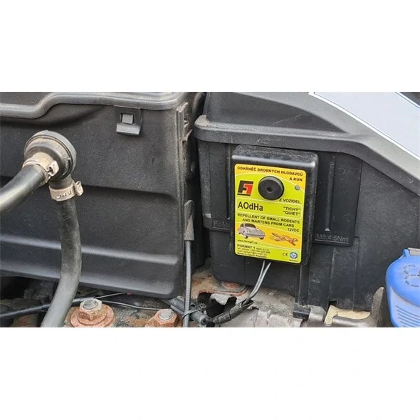 Odpudzovač FORMAT AOdHa/s do auta počuteľný 12V