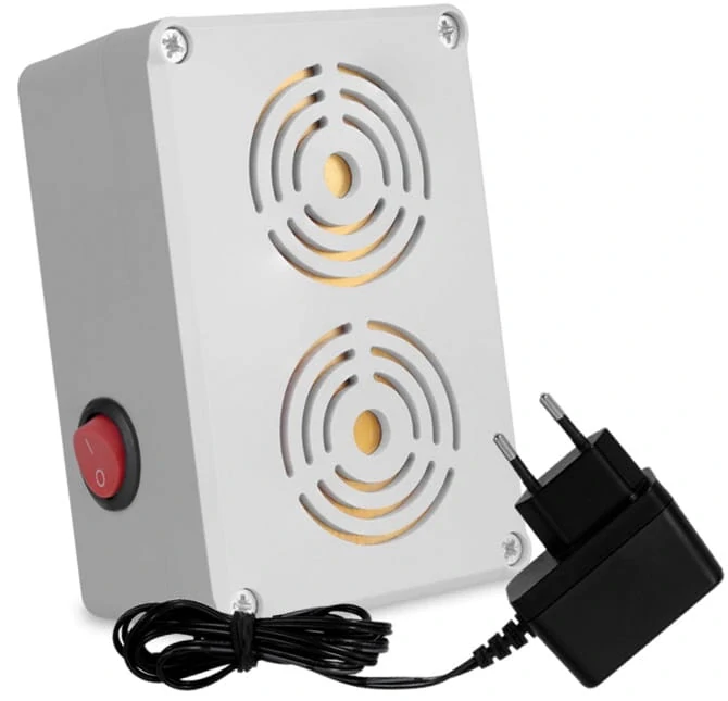 Profesionálny odpudzovač kún, potkanov a myší 2500m2 C200-T