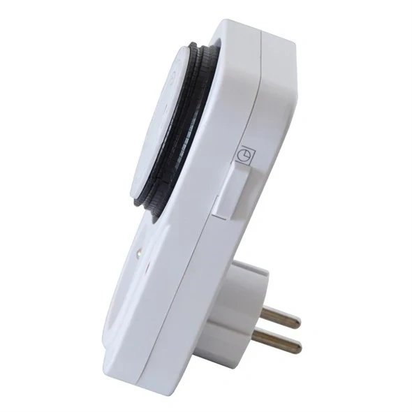 Spínacia zásuvka GETI WF1 mechanická týždenná
