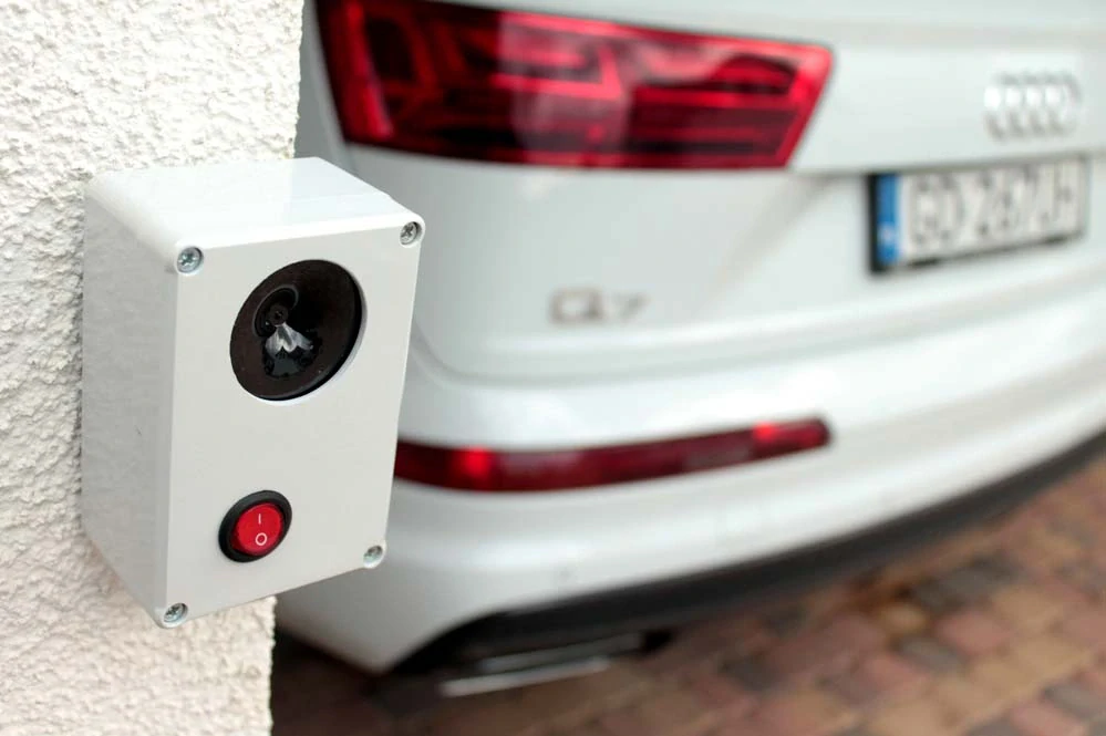 Profesionálny odpudzovač kún, potkanov a myší batériový 2000m2 H6